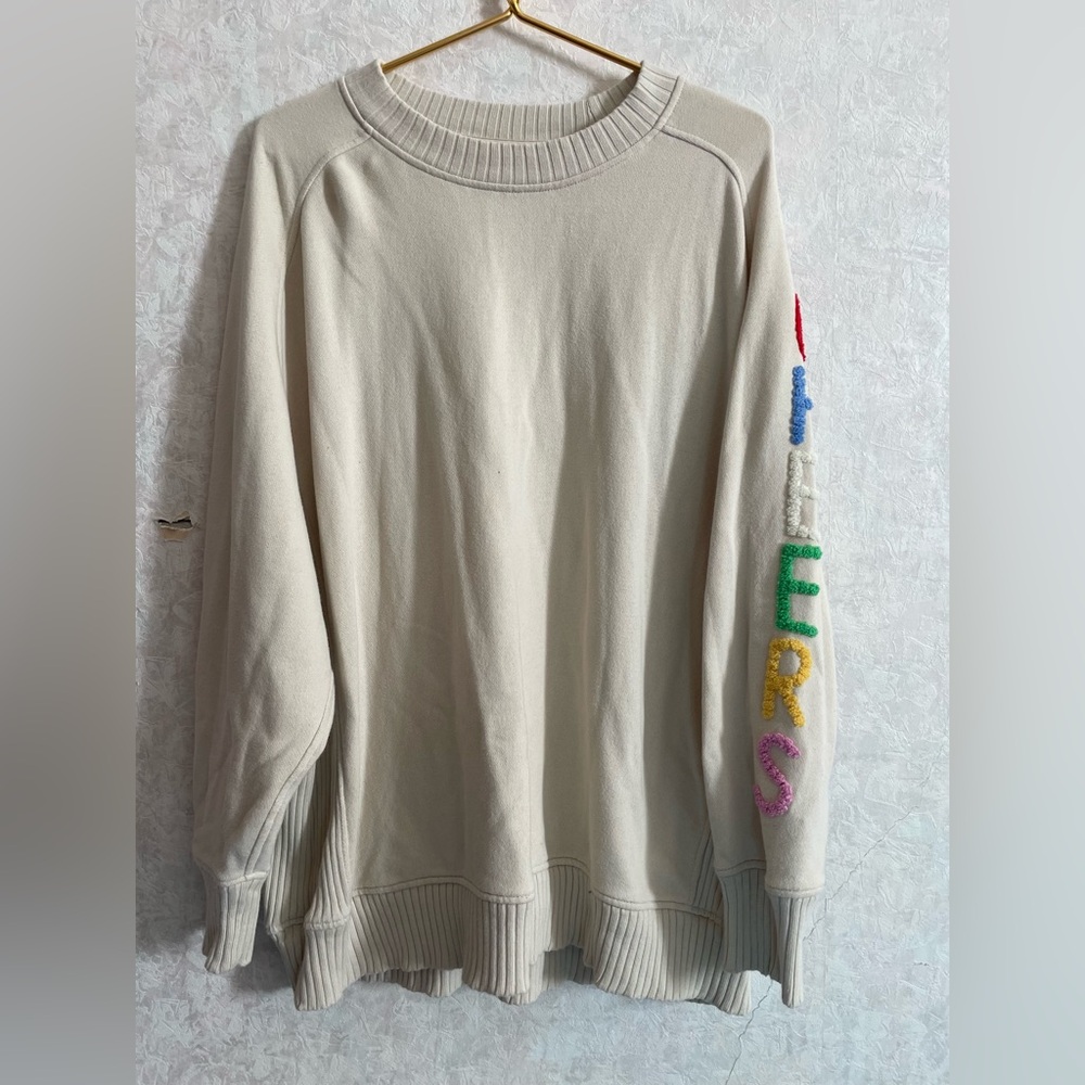 aerie women's large cream colored oversized sweatshirt
